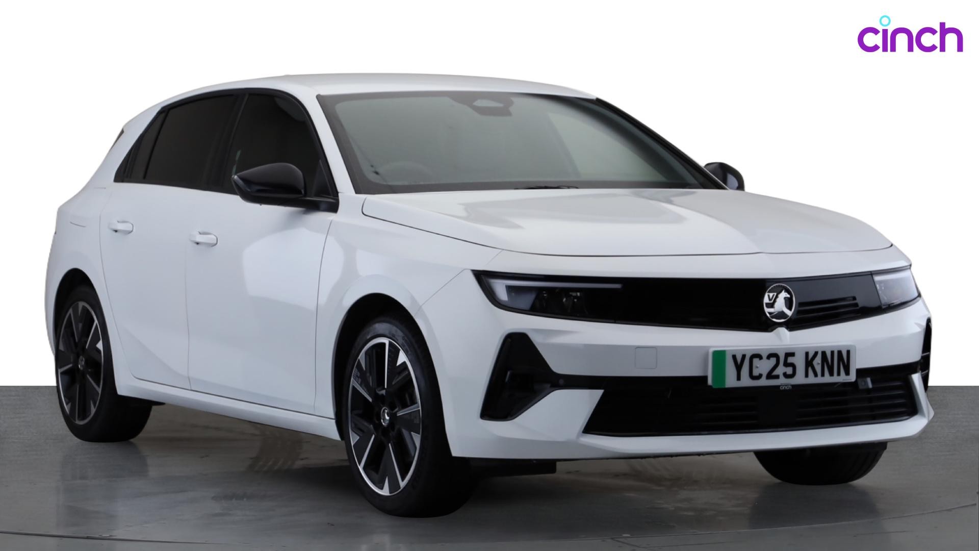 Vauxhall Astra listing photo