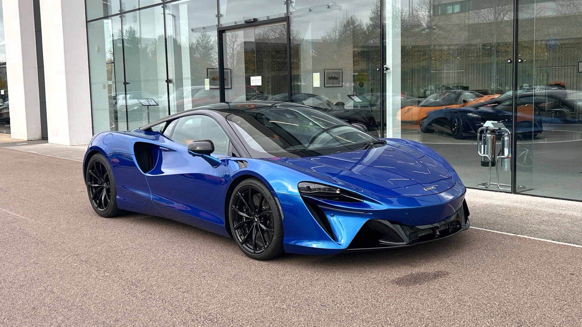 2024 McLaren Artura V6 Phev 2dr Dct