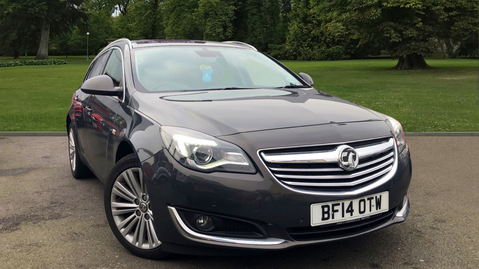 Used Vauxhall INSIGNIA Estate 2.0 CDTi Tech Line Sport Tourer Auto 5dr