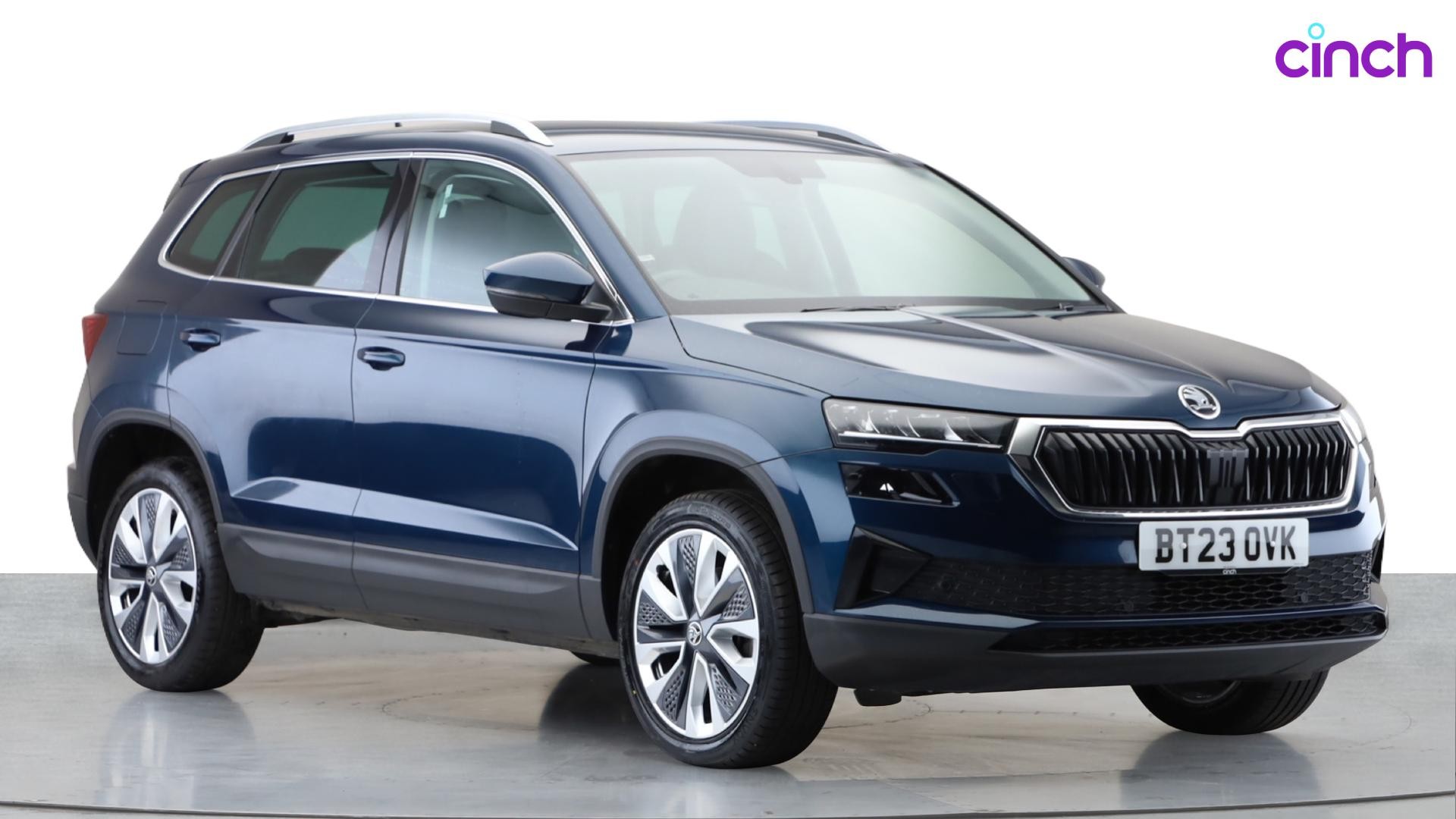 Skoda Karoq listing photo