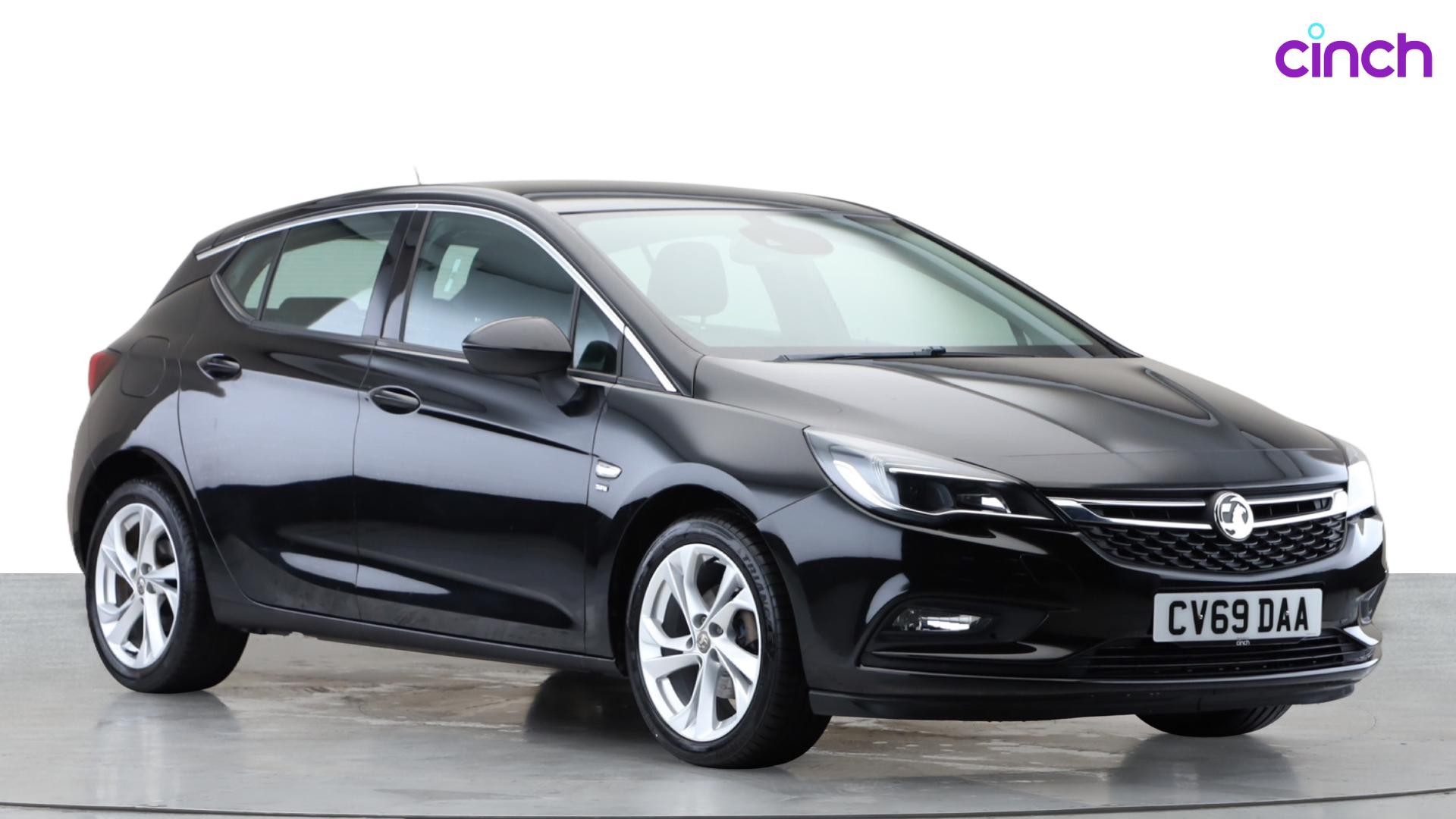 Vauxhall Astra listing photo