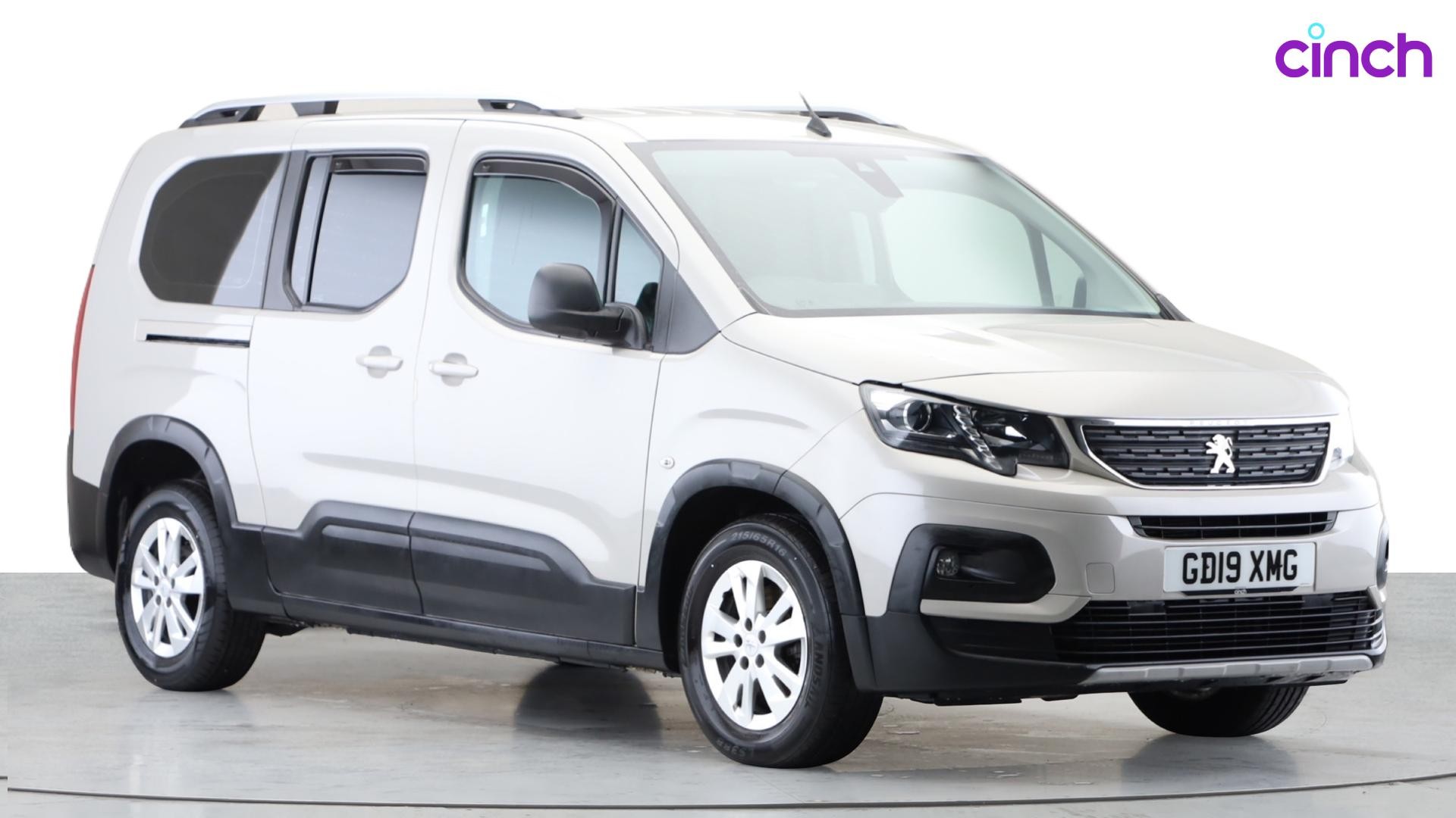 Peugeot Rifter listing photo