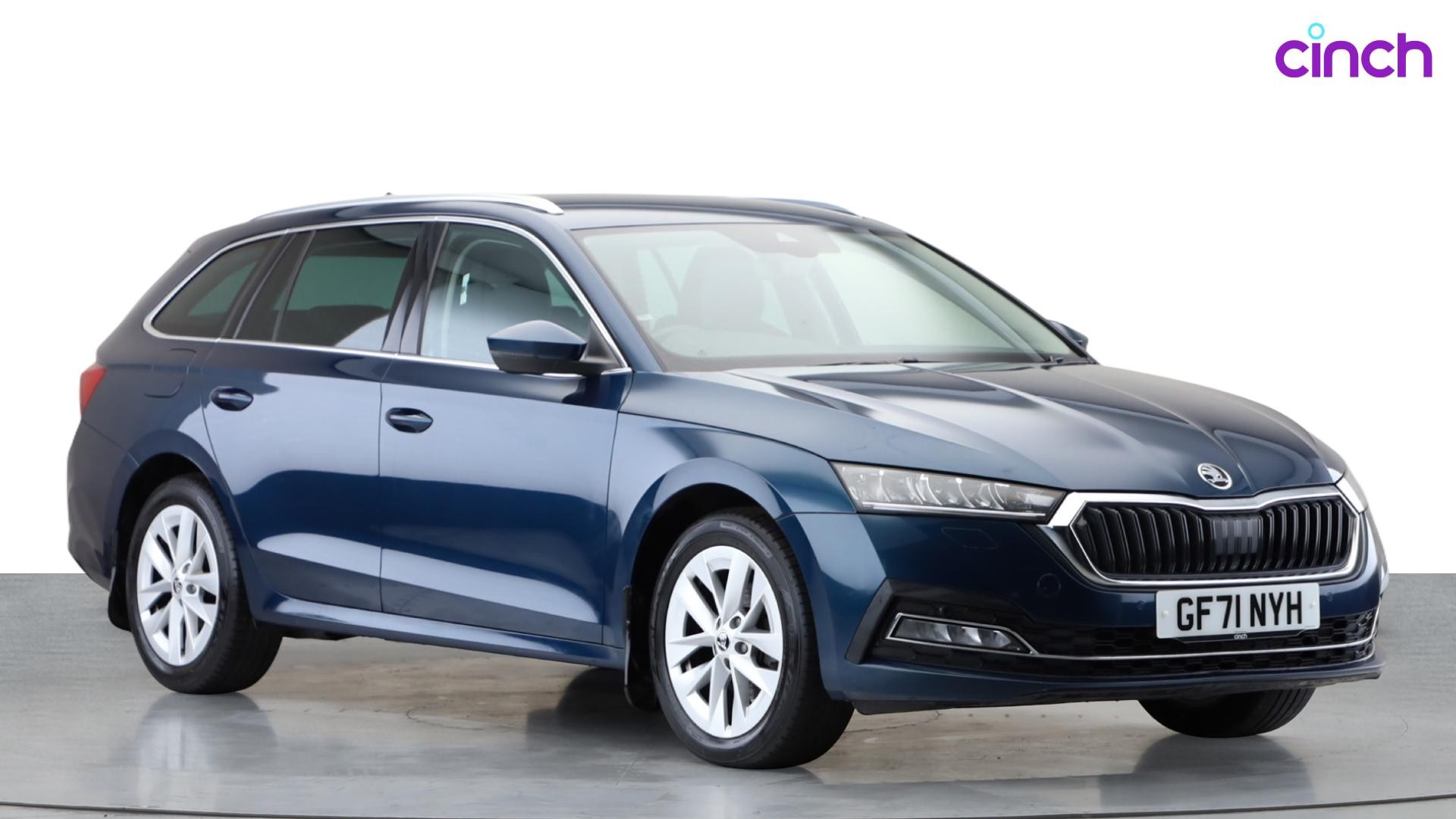 Skoda Octavia listing photo