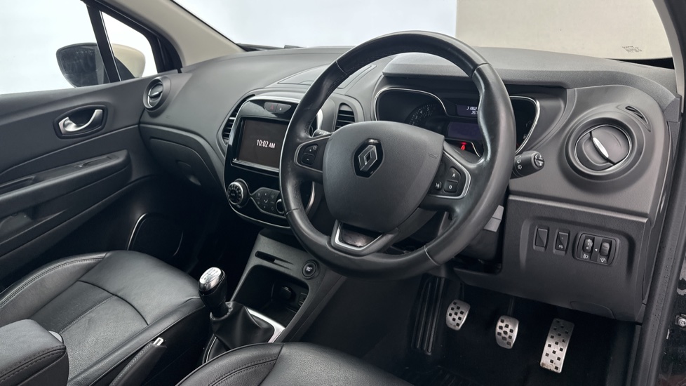 Used 2018 BLACK Renault Captur 0.9 TCE 90 Signature X Nav 5dr  