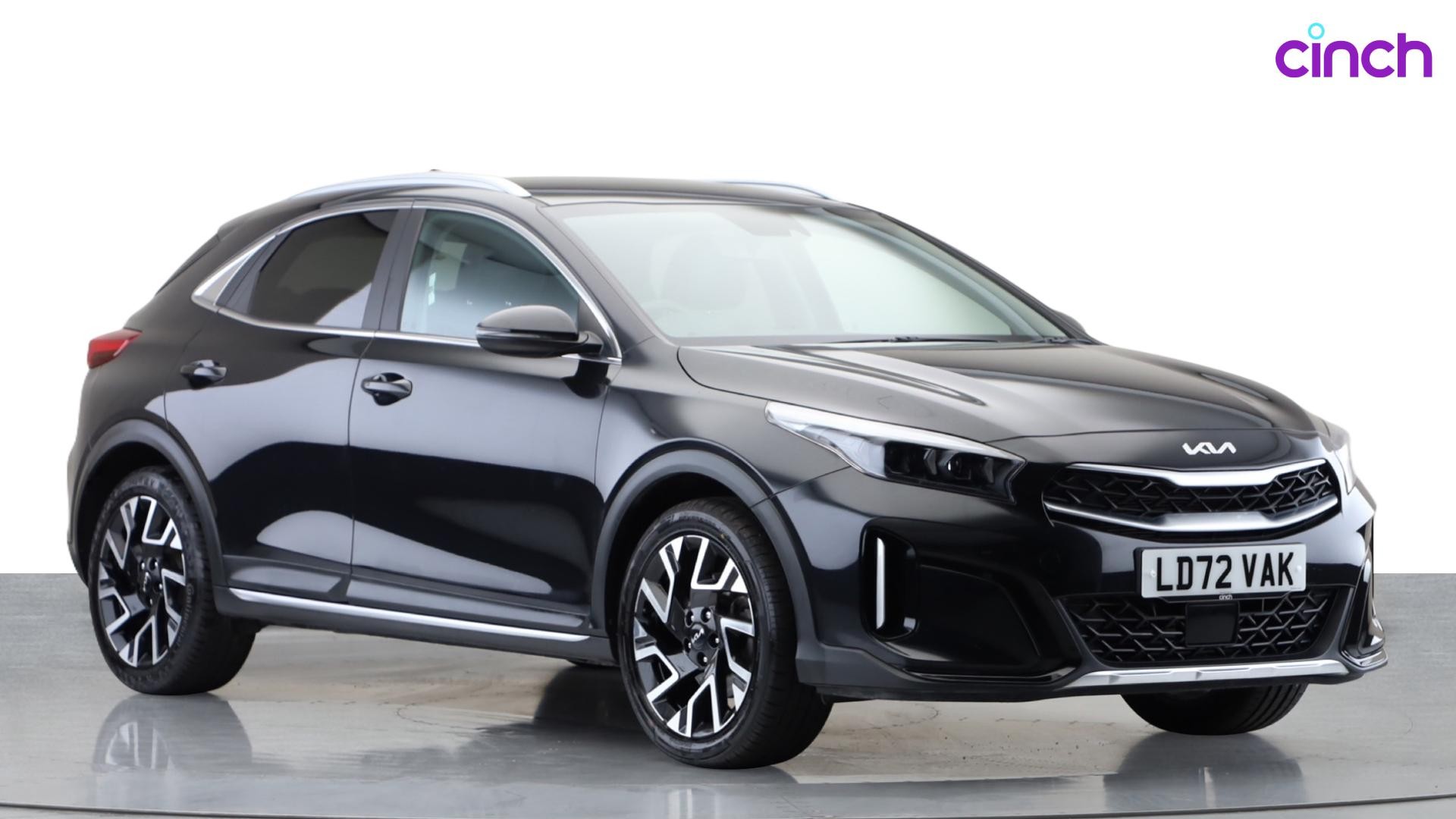 Kia Xceed listing photo