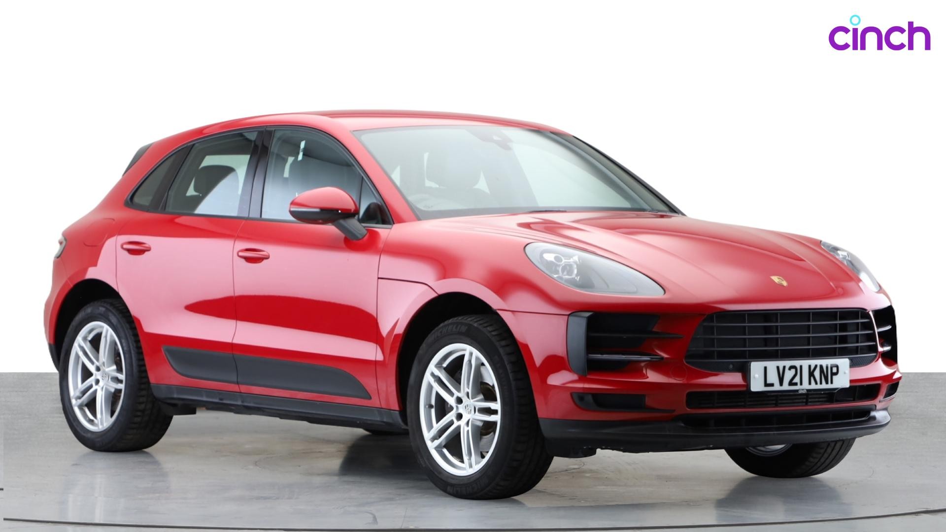 Porsche Macan listing photo