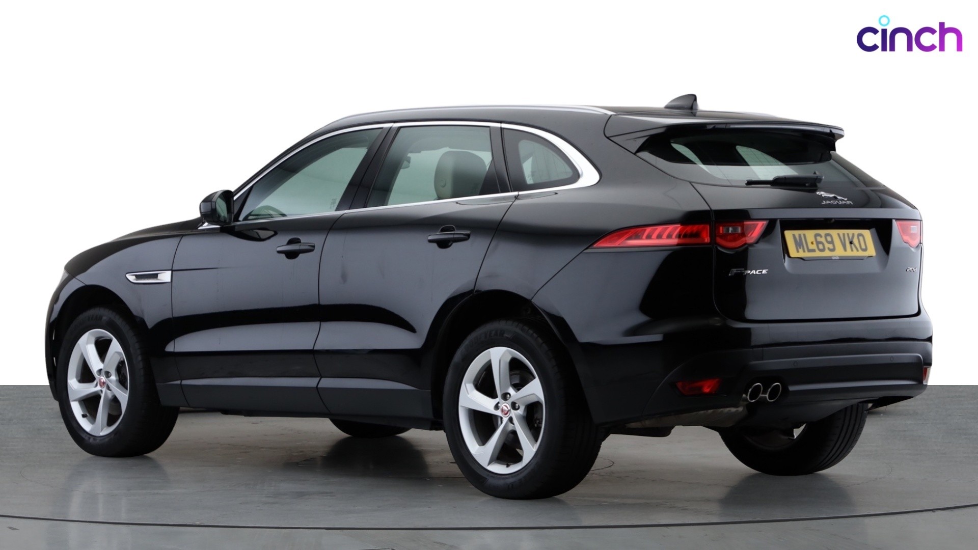Used 2019 BLACK Jaguar F-PACE 2.0d Prestige 5dr Auto, 21,410 miles 