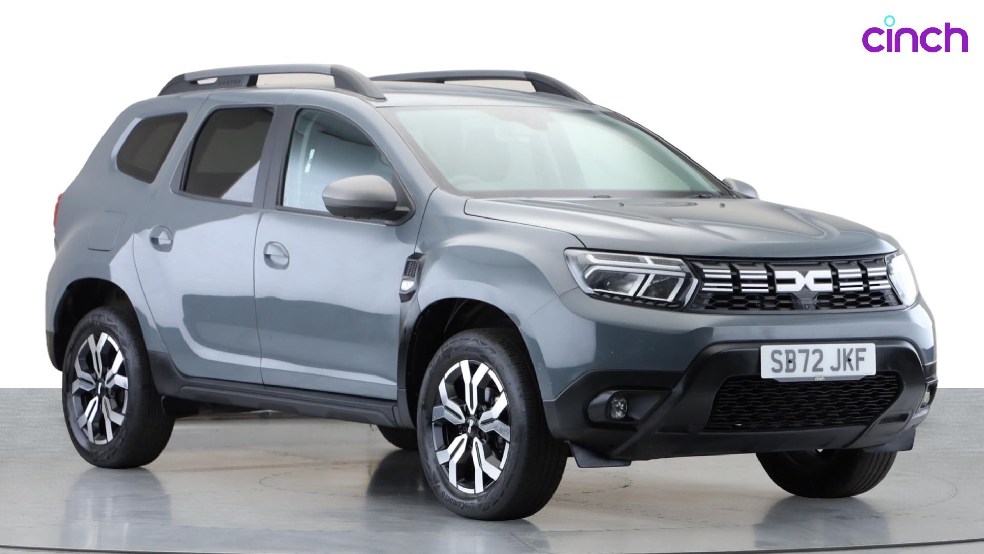 Dacia Duster listing photo