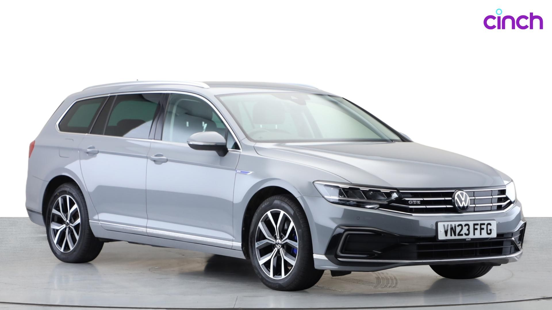 Volkswagen Passat listing photo