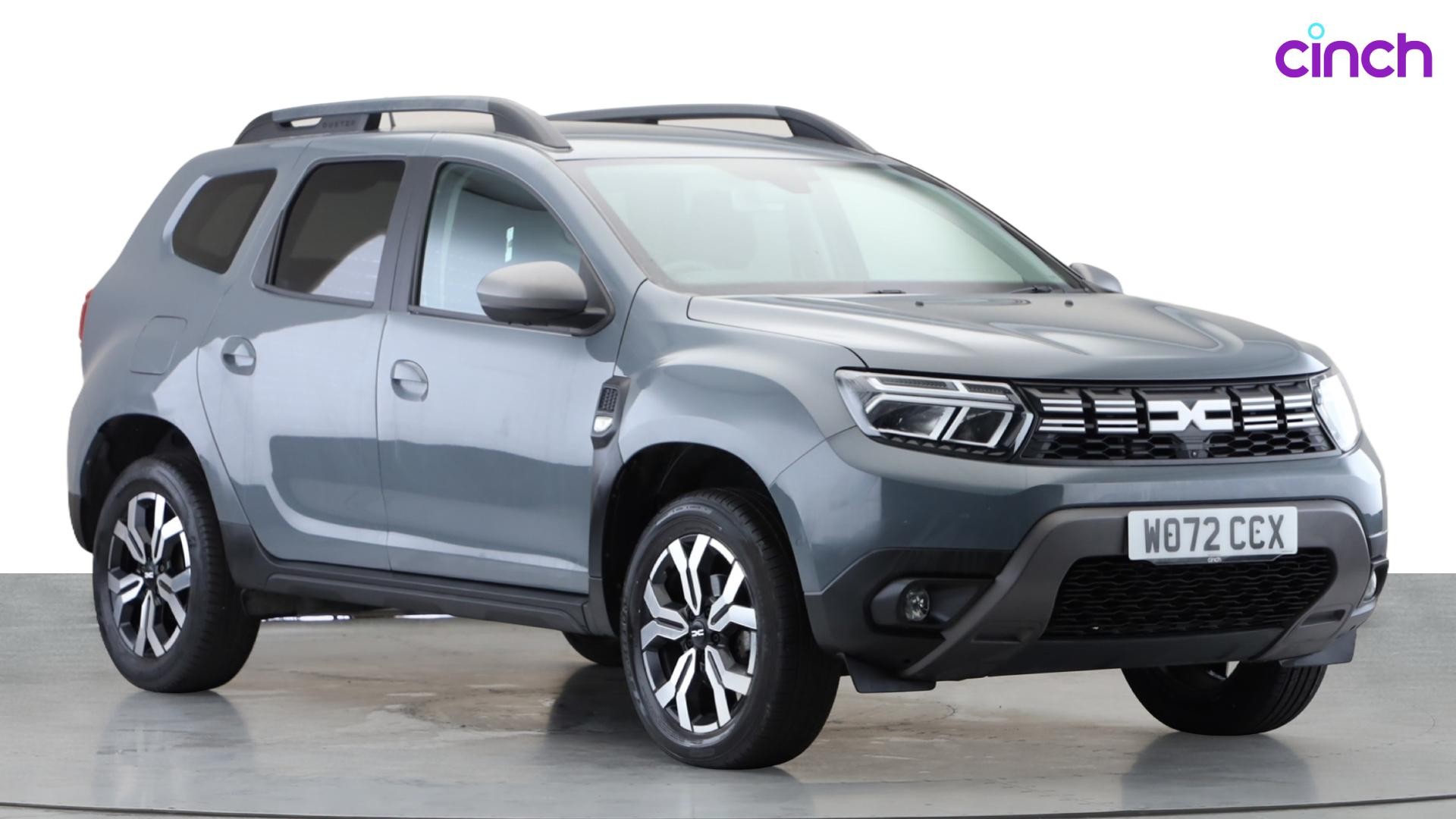 Dacia Duster listing photo