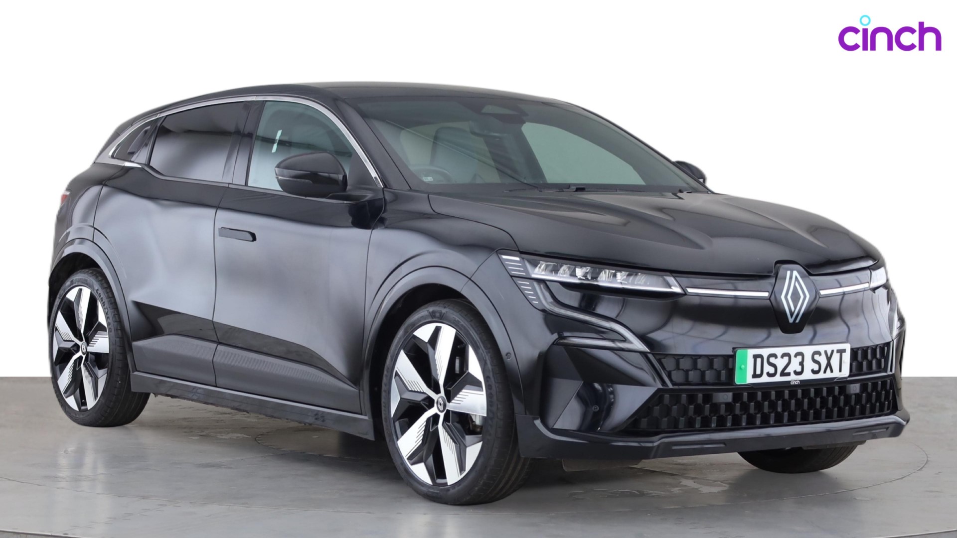 Renault Megane E-tech listing photo