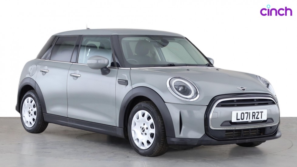 Mini Hatchback 1.5 One Classic 5dr [Comfort Pack] - 2022 | 71,607 miles | Petrol | Manual