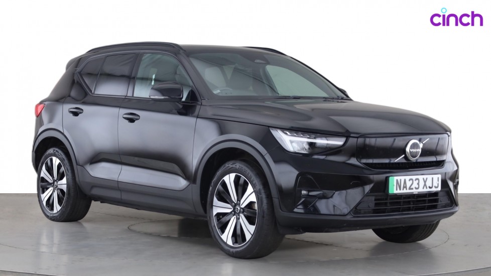 2023 Volvo XC40