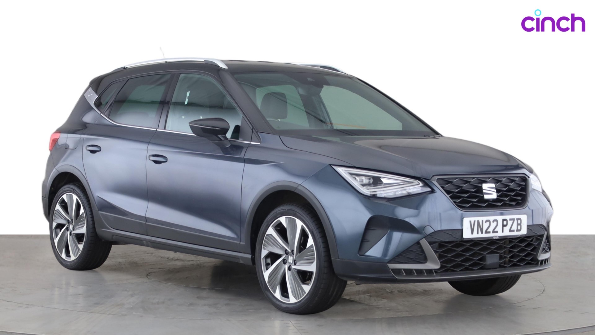 SEAT Arona listing photo