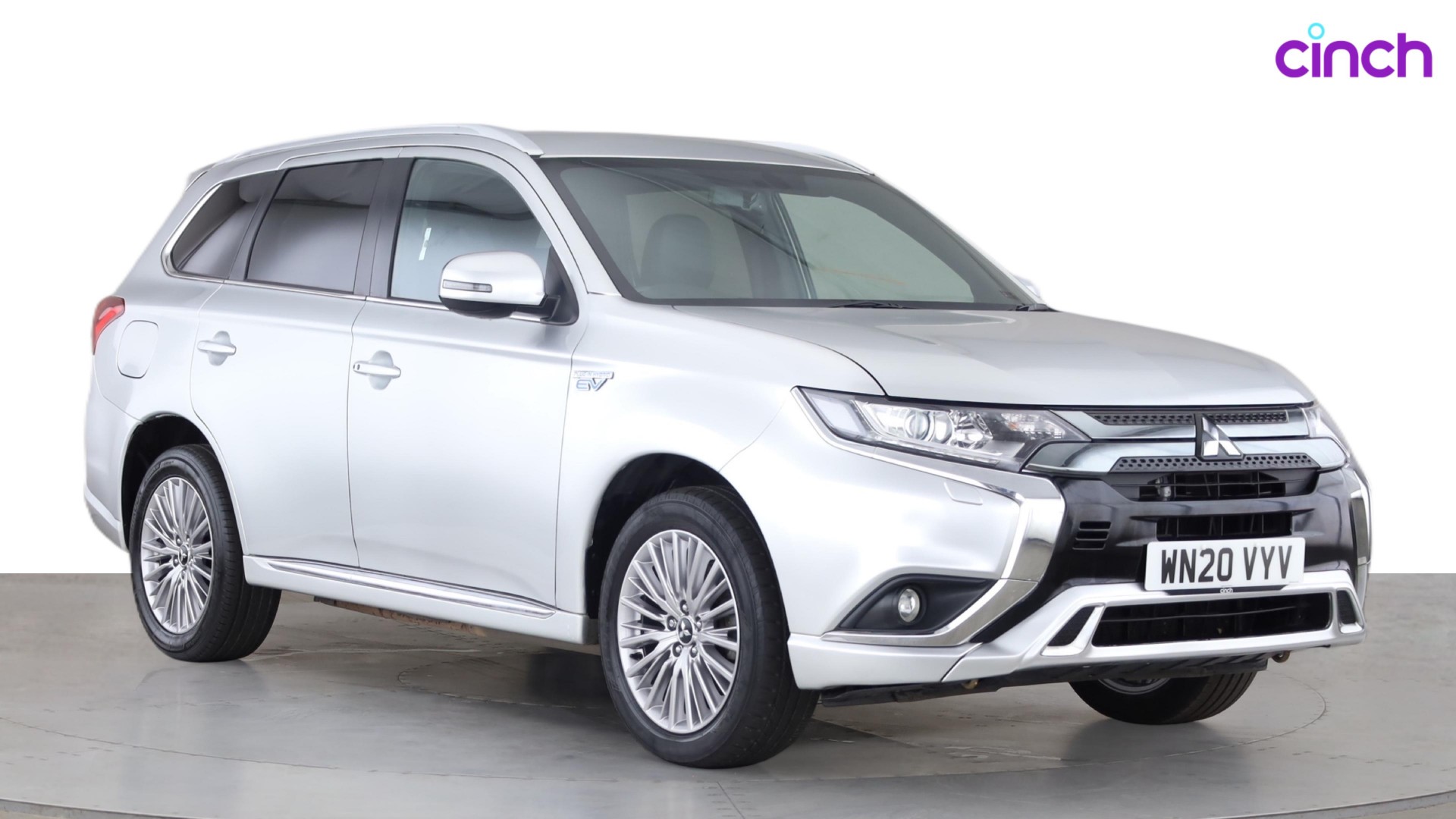 Mitsubishi Outlander listing photo