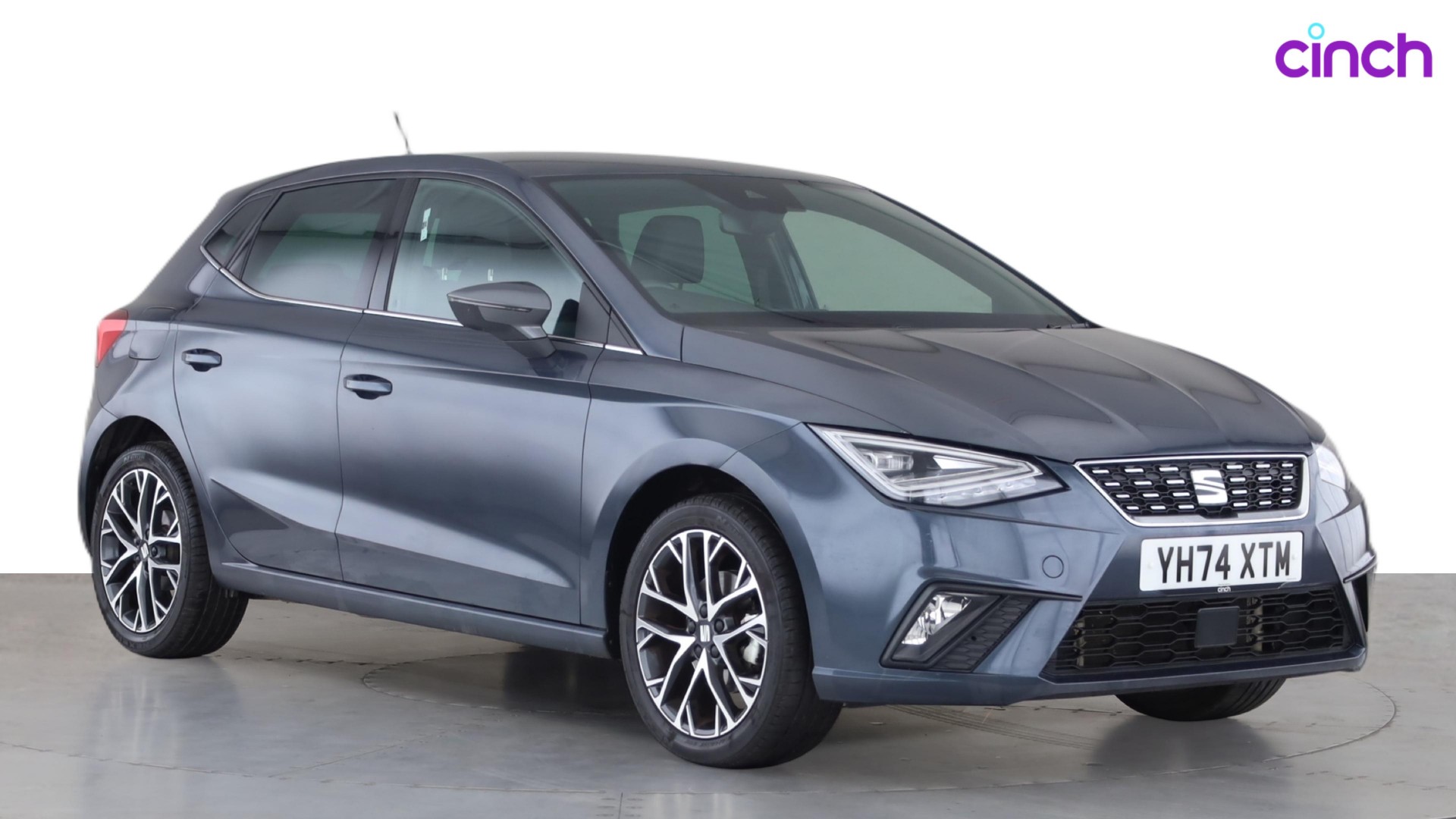 SEAT Ibiza listing photo