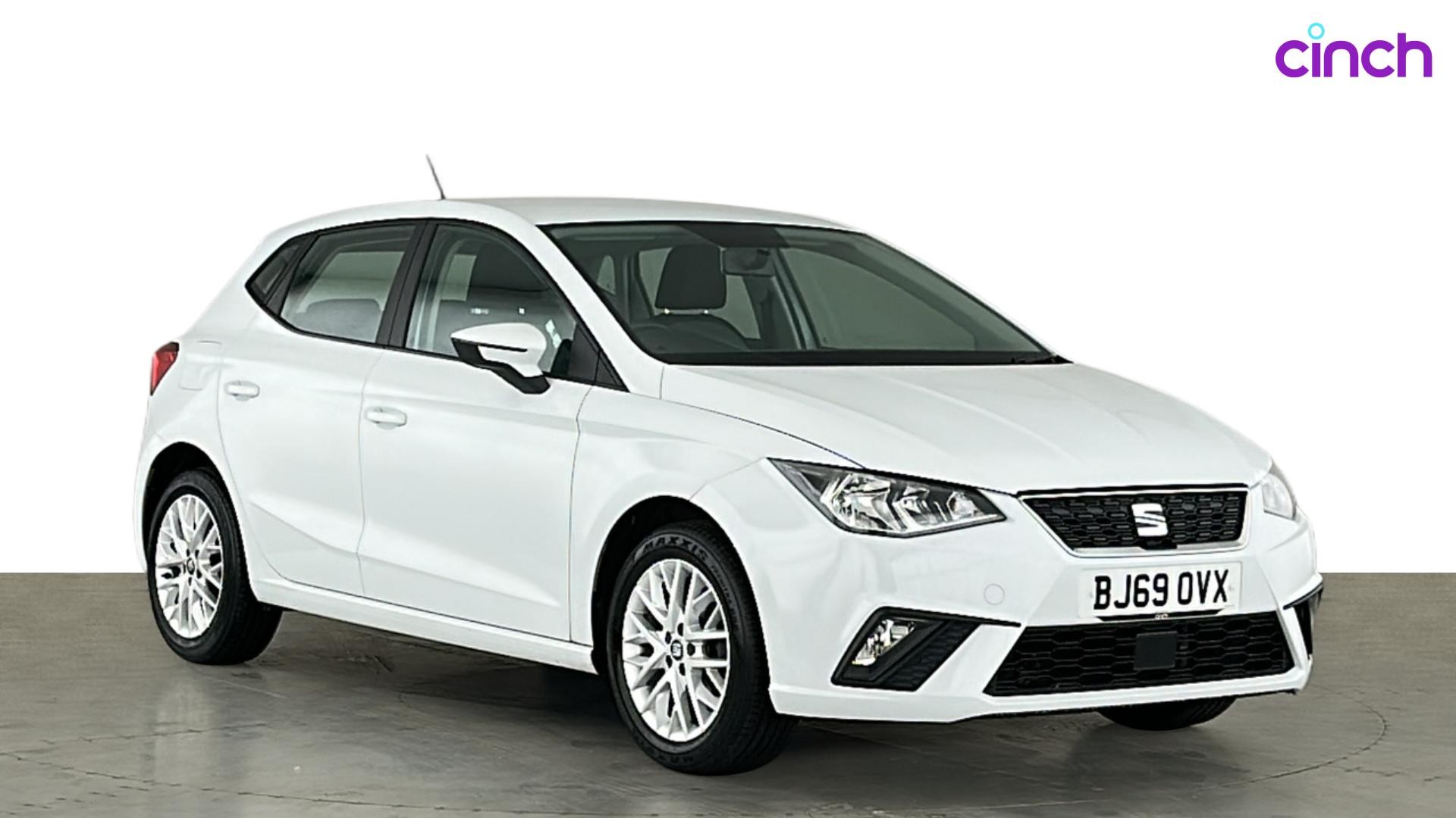 SEAT Ibiza listing photo