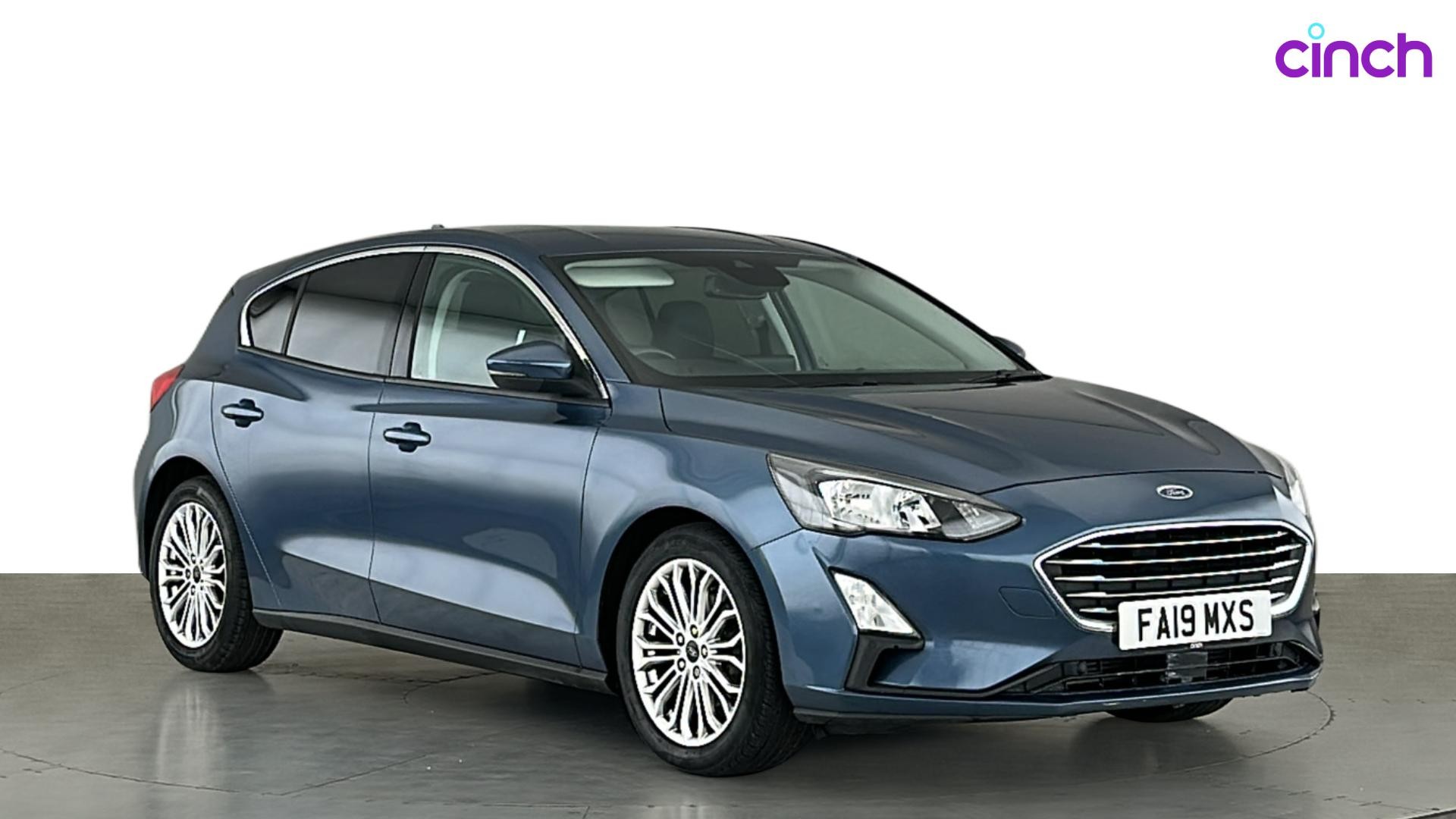 Ford Focus dealer public-web source image