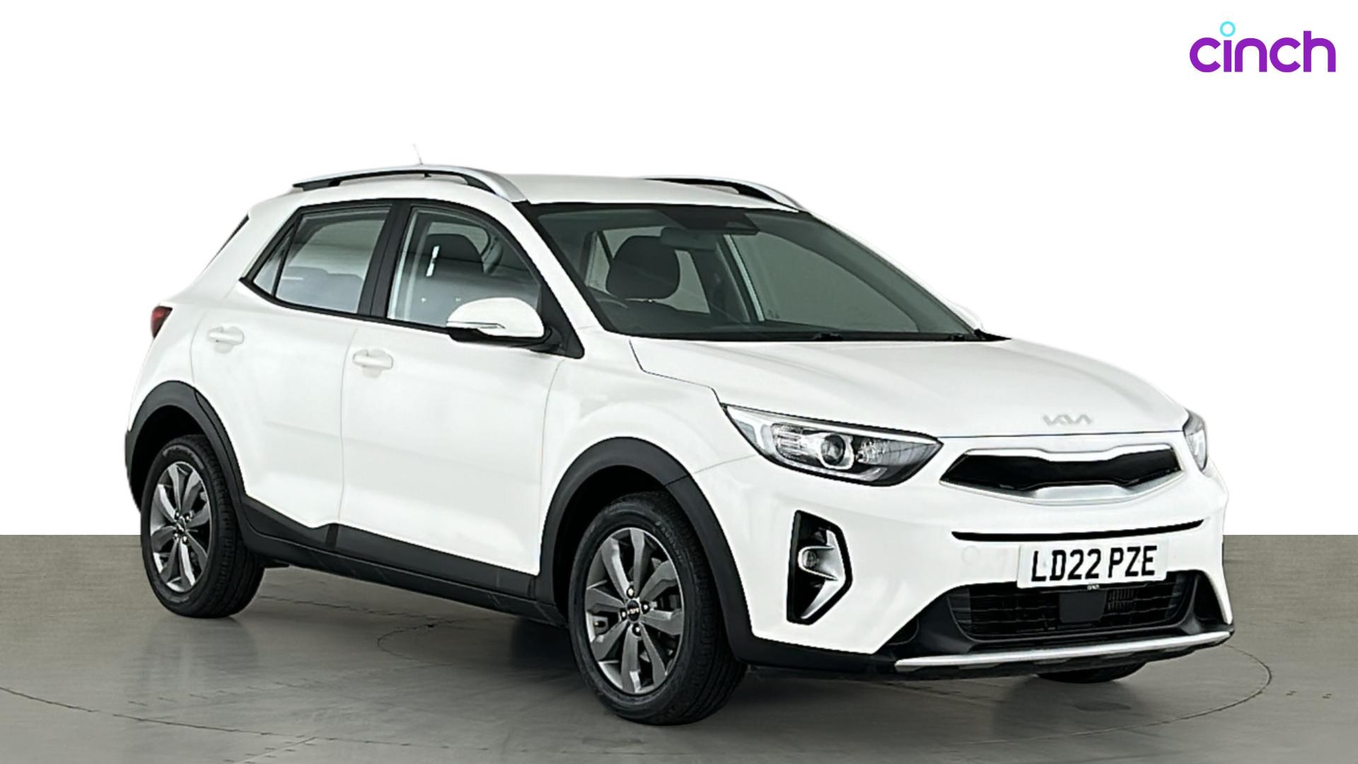 Kia Stonic listing photo