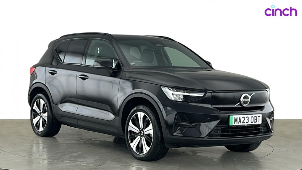 2023 Volvo XC40