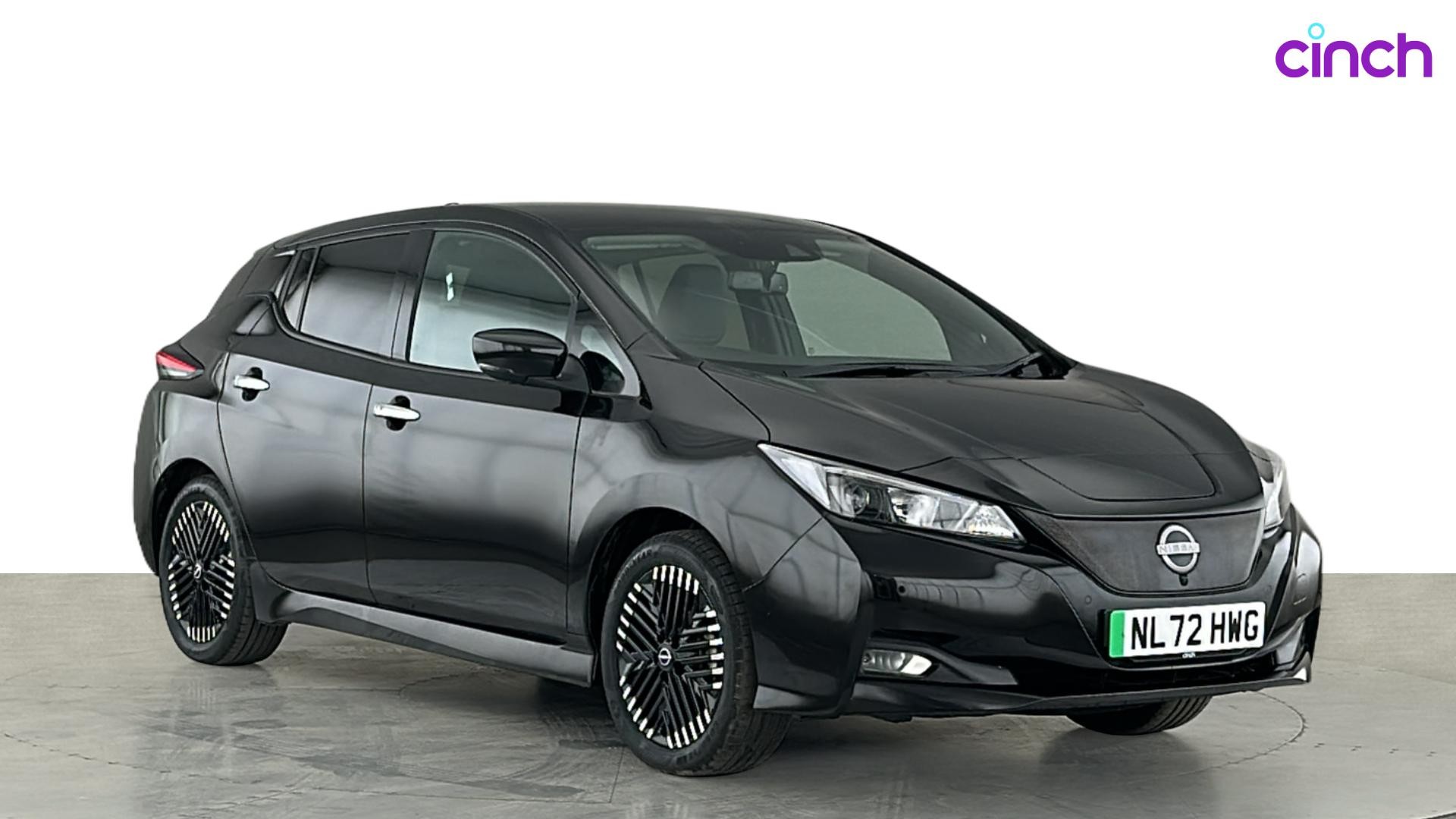 Nissan Leaf listing photo