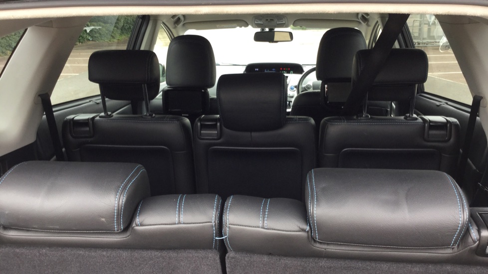 Toyota 7 Seat Prius + 1.8 VVT-i Excel Plus 5-Dr Used ...