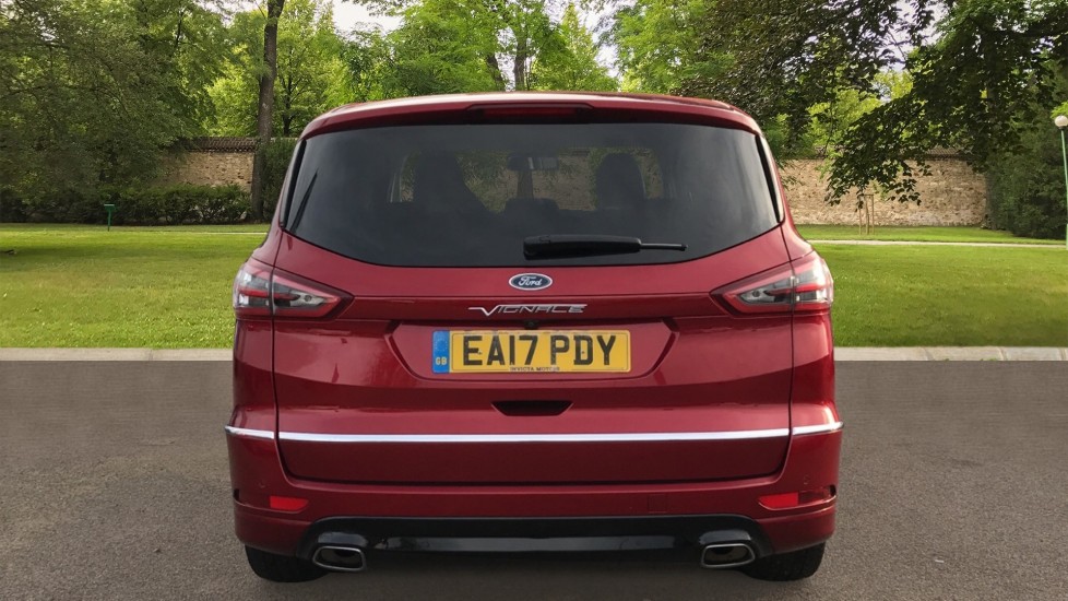 Ford S Max Vignale 2 0 Tdci Powershift With Navigation And Heated Seats Diesel Automatic 5 Door Estate 17 Available From Ford Ashford