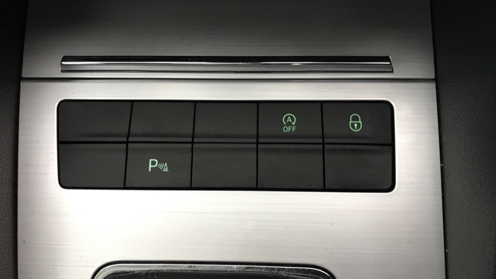 Skoda OCTAVIA ESTATE 1.0 TSI SE TECHNOLOGY DSG £13,995