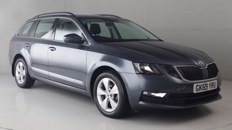 Skoda OCTAVIA ESTATE 1.5 TSI SE TECHNOLOGY £15,495