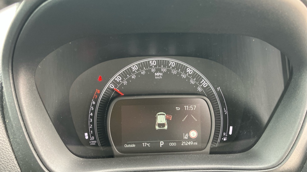 Toyota Aygo X 1.0 VVT-i Pure 5dr Auto Petrol Hatchback - Image 11