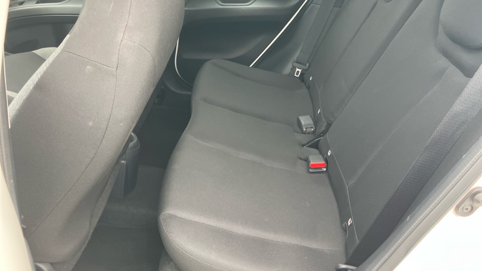 Toyota Aygo X 1.0 VVT-i Pure 5dr Auto Petrol Hatchback - Image 15