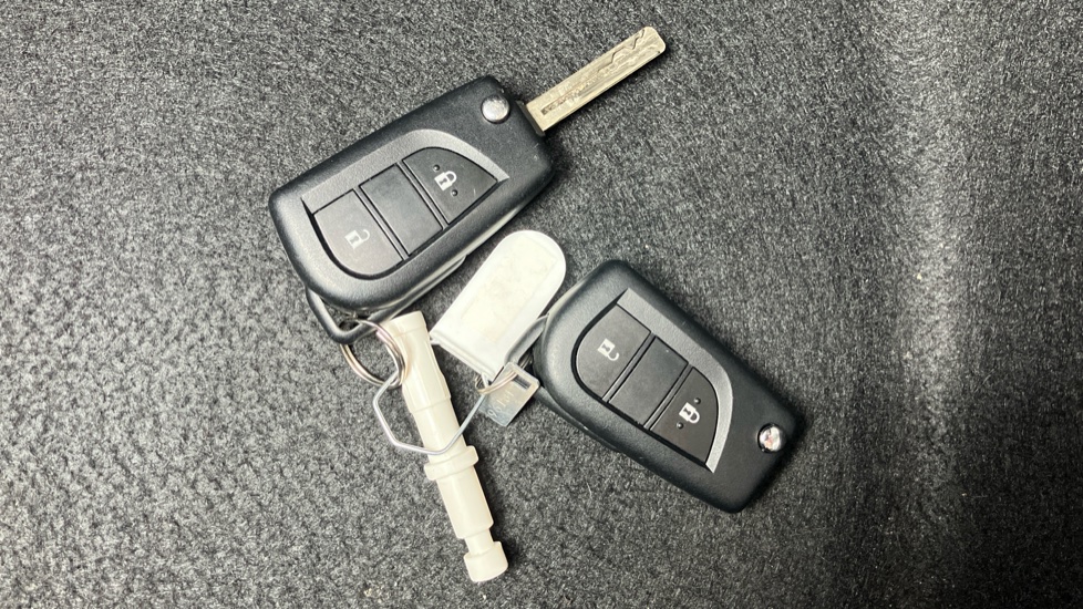 Toyota Aygo X 1.0 VVT-i Pure 5dr Auto Petrol Hatchback - Image 28