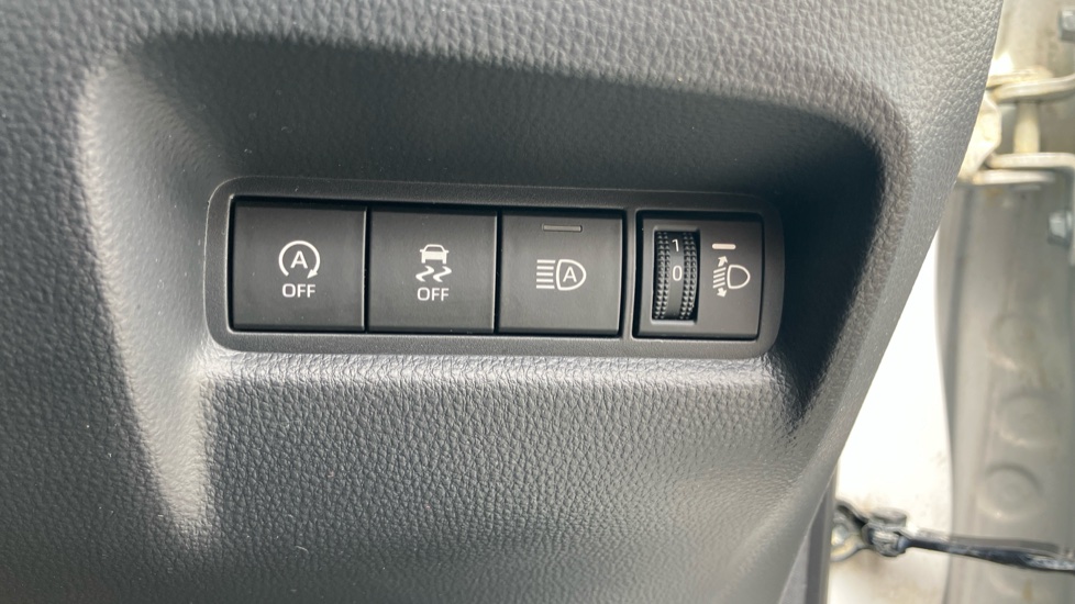 Toyota Aygo X 1.0 VVT-i Pure 5dr Auto Petrol Hatchback - Image 33