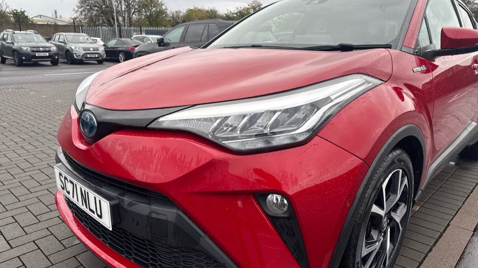 Toyota C-HR 1.8 Hybrid Design 5dr CVT Hybrid Hatchback - Image 20