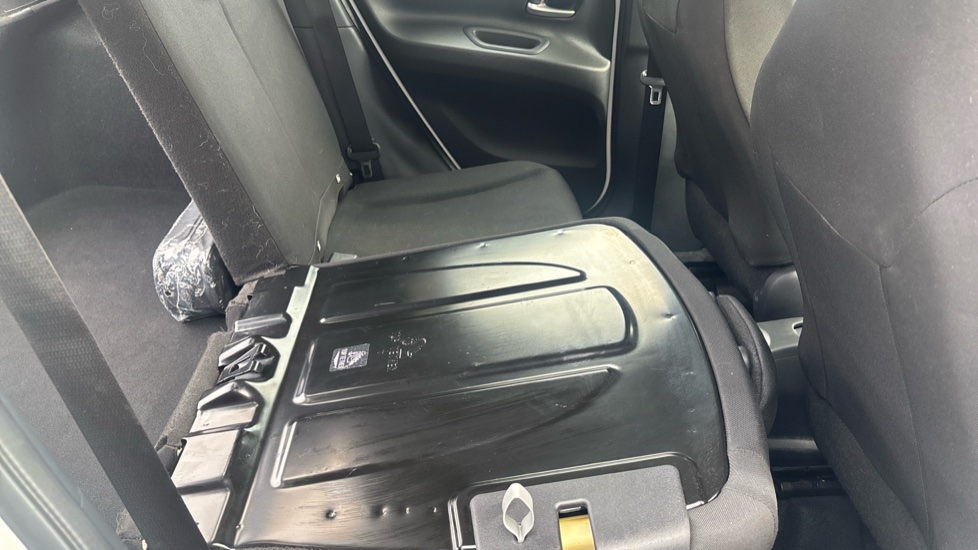Toyota Aygo X 1.0 VVT-i Pure 5dr Auto Petrol Hatchback - Image 18