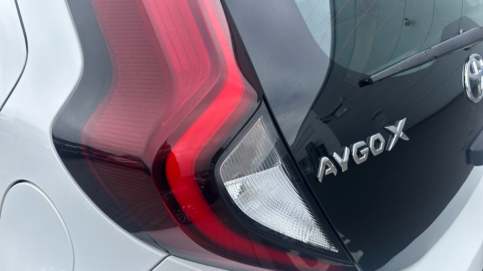 Toyota Aygo X 1.0 VVT-i Pure 5dr Auto Petrol Hatchback - Image 21