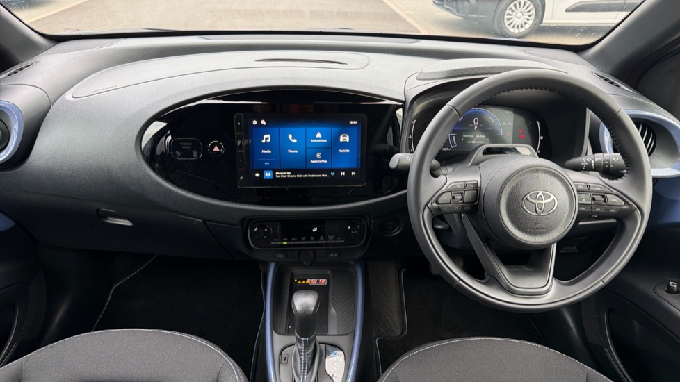 Toyota Aygo X 1.5 Hybrid Design 5dr CVT Hybrid Hatchback - Image 6