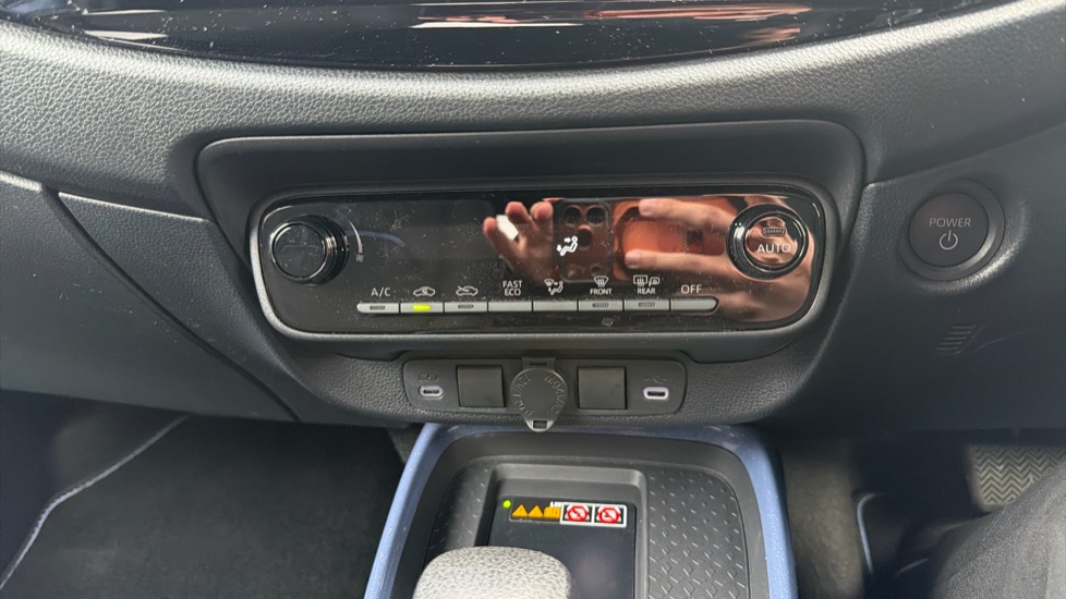Toyota Aygo X 1.5 Hybrid Design 5dr CVT Hybrid Hatchback - Image 33