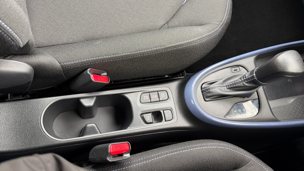 Toyota Aygo X 1.5 Hybrid Design 5dr CVT Hybrid Hatchback - Image 35