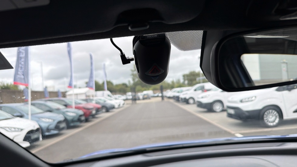 Toyota Aygo X 1.5 Hybrid Design 5dr CVT Hybrid Hatchback - Image 40