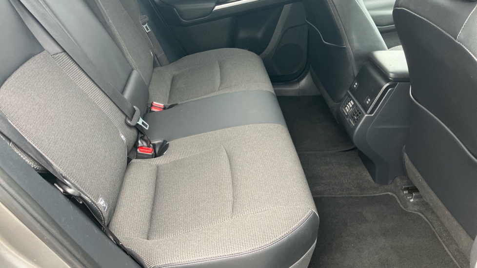 Toyota bZ4X 150kW Motion 71.4kWh 5dr Auto [11kW] Electric Hatchback - Image 8