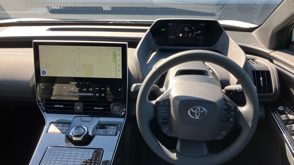 Toyota bZ4X 150kW Motion 71.4kWh 5dr Auto [11kW] Electric Hatchback - Image 6