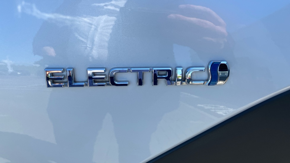 Toyota bZ4X 150kW Motion 71.4kWh 5dr Auto [11kW] Electric Hatchback - Image 49