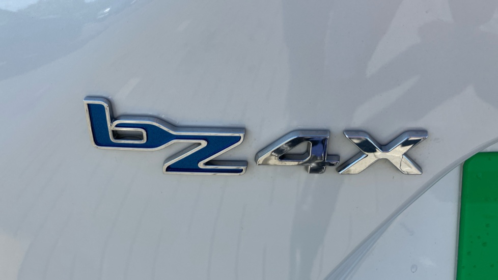 Toyota bZ4X 150kW Motion 71.4kWh 5dr Auto [11kW] Electric Hatchback - Image 52