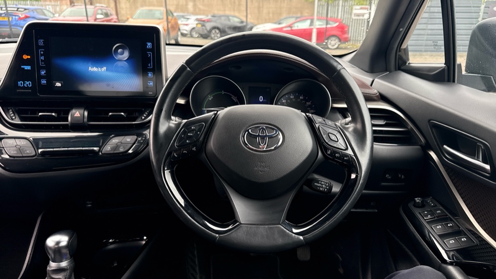 Toyota C-HR 1.8 Hybrid Excel 5dr CVT [Leather] Hybrid Hatchback - Image 7