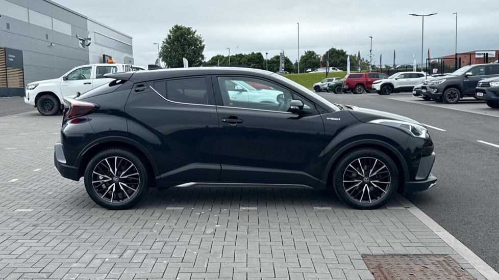 Toyota C-HR 1.8 Hybrid Excel 5dr CVT [Leather] Hybrid Hatchback - Image 23