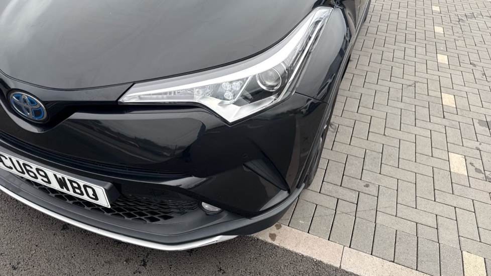 Toyota C-HR 1.8 Hybrid Excel 5dr CVT [Leather] Hybrid Hatchback - Image 31