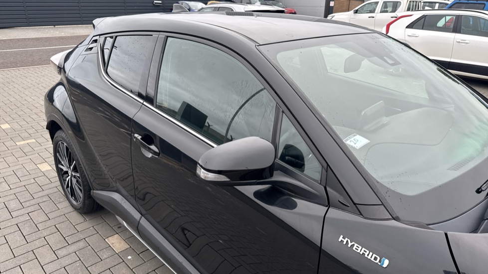 Toyota C-HR 1.8 Hybrid Excel 5dr CVT [Leather] Hybrid Hatchback - Image 35