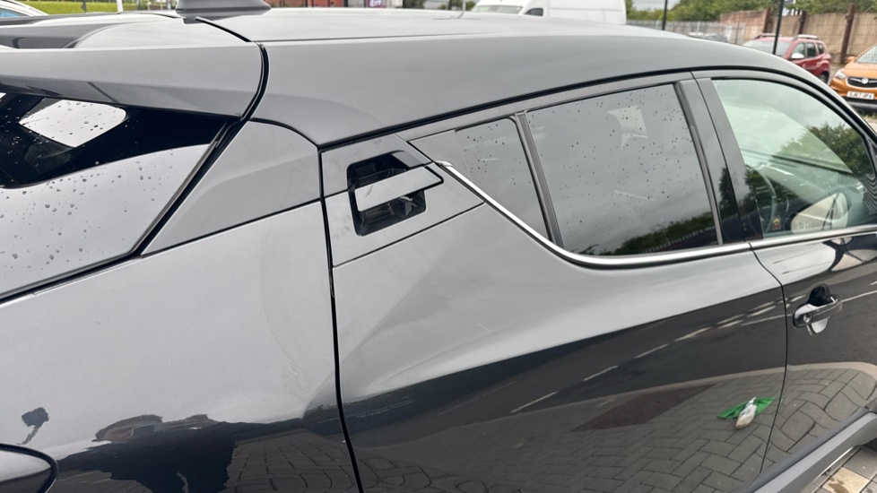 Toyota C-HR 1.8 Hybrid Excel 5dr CVT [Leather] Hybrid Hatchback - Image 38