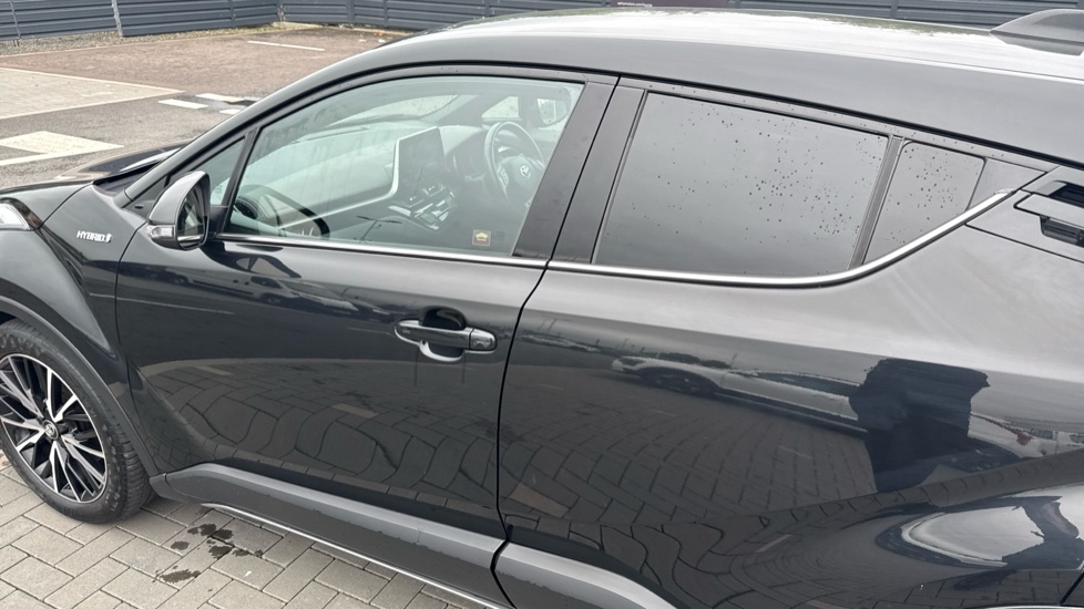 Toyota C-HR 1.8 Hybrid Excel 5dr CVT [Leather] Hybrid Hatchback - Image 44